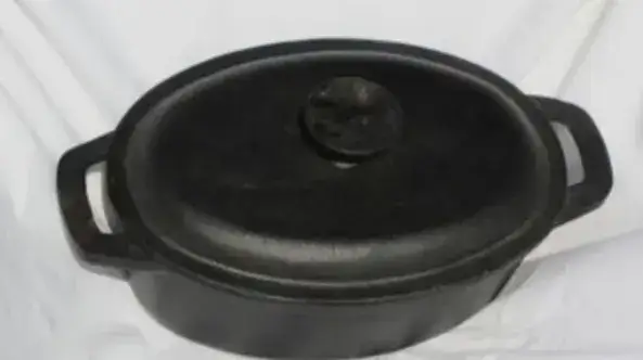 סיר אובאלי יצוק 2.5 ליטר