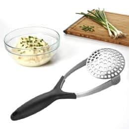 מועך תפוחי אדמה מתקפל