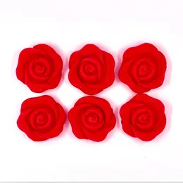 קישוט בצק סוכר- פרח ורד 6 יח' אדום