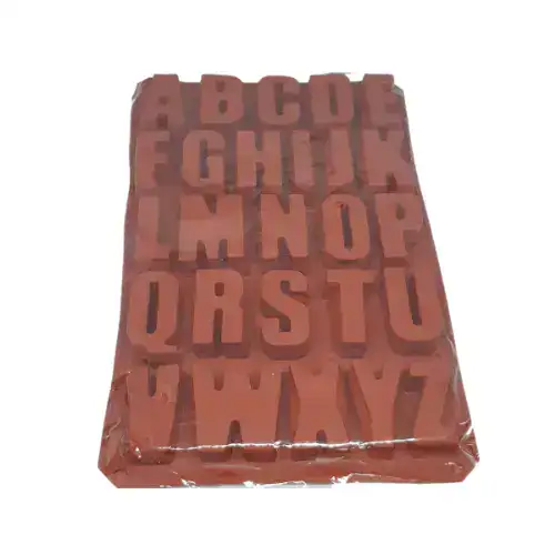 תבנית אותיות אנגלית עבות עומדות